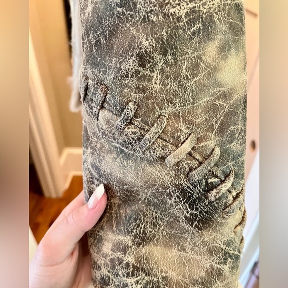 Gold Jade jacket - Picture 5 of 5